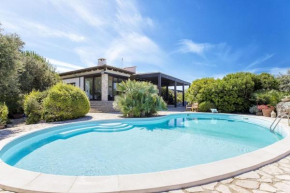 ClickSardegna Villa Paraiba fronte mare per 12 persone